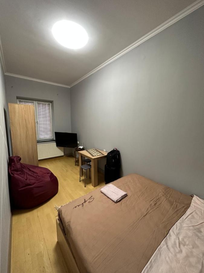 يريفان Monami Guest House المظهر الخارجي الصورة
