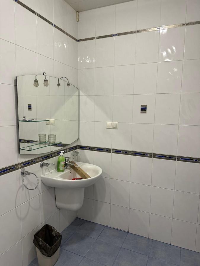 يريفان Monami Guest House المظهر الخارجي الصورة